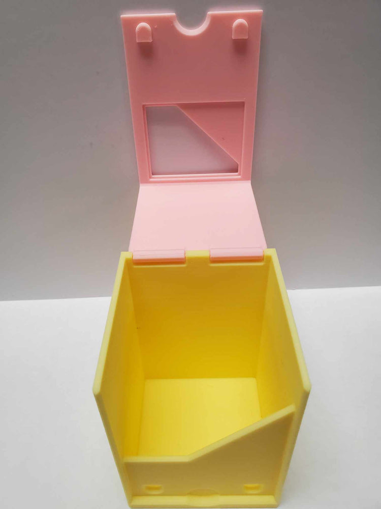 Pink and Yellow: Deck Box