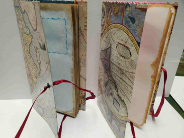 Travelers Notebook, Pink/Blue Interior